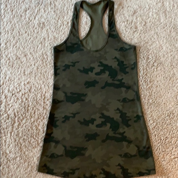 🍋 lululemon camo cool racerback tank top size 6 (lululemon size small) - Picture 5 of 16
